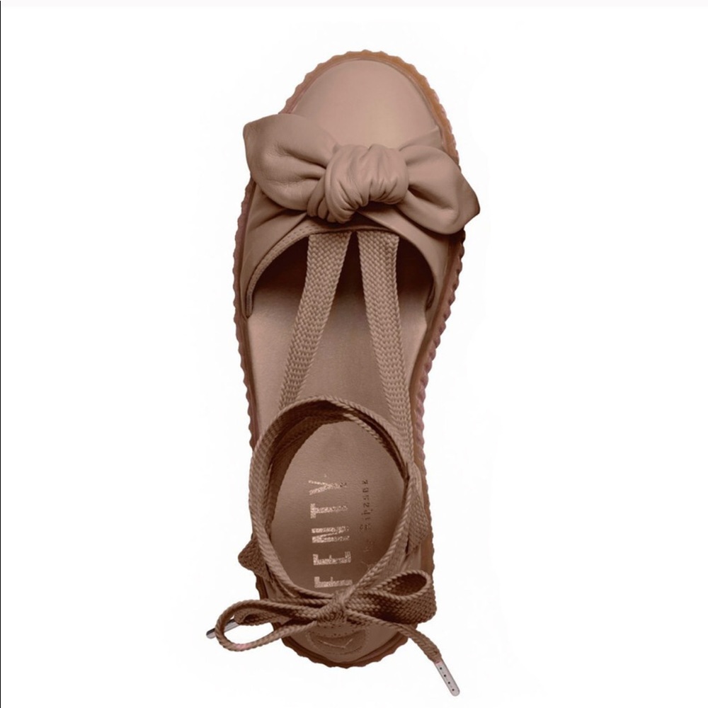 NWOT PUMA Fenty Creeper Bow Sandal